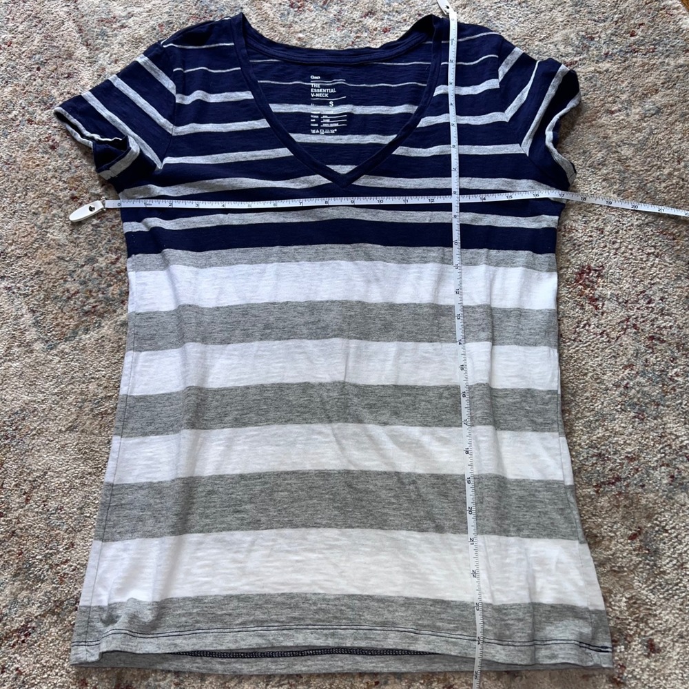 Gap S V-Neck Striped T-Shirt Navy Blue Grey White Classic Style